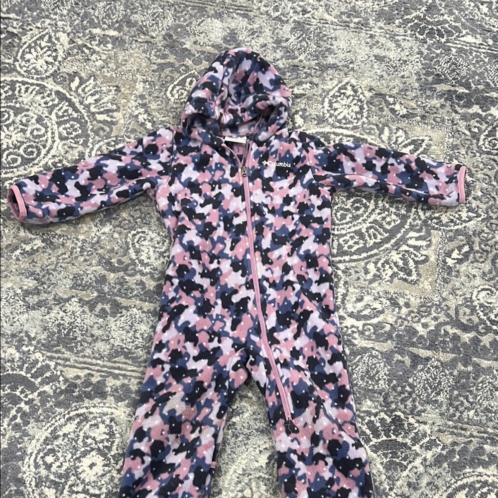 Columbia Infant Bunting Fold Over Leg and Hands 24 Months